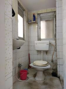 Common Bathroom Image of 800 Sq.ft 2 BHK Apartment / Flat for sale in Malabar Hill Mumbai for Rs. 40000000