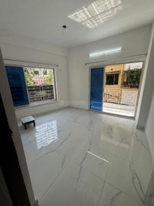 Bedroom Image of 750 Sq.ft 2 BHK Apartment / Flat for rent in Airport Gate No 2 Kolkata for Rs. 12500