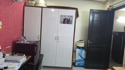 1 RK Independent Builder Floor