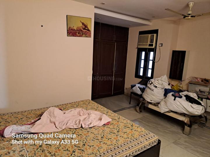 Masjid Moth, Greater Kailash Bedroom 1