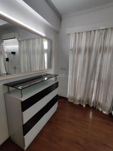 Kitchen Image of 2400 Sq.ft 4 BHK Apartment / Flat for sale in Mahagun Morpheus, Sector 50 Noida for Rs. 38000000