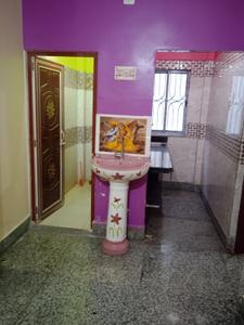 Hall Image of 750 Sq.ft 2 BHK Independent House for rent in Patuli Kolkata for Rs. 11000