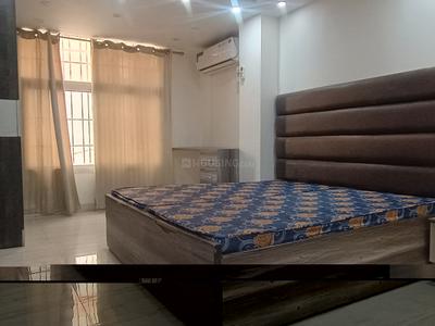 Bedroom Image of 850 Sq.ft 2 BHK Apartment / Flat for rent in Vasant Kunj New Delhi for Rs. 48000