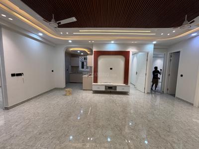 Hall Image of 1700 Sq.ft 4 BHK Apartment / Flat for sale in HBM Buildtech HBM Floors-III, Chandan Hola New Delhi for Rs. 13500000