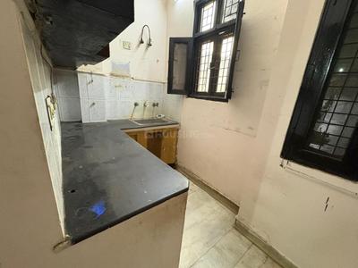 Kitchen Image of 1250 Sq.ft 2.5 BHK Apartment / Flat for sale in Mahagun Moderne, Sector 78 Noida for Rs. 17500000