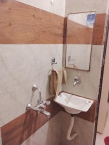 Bathroom Image of 200 Sq.ft 1 RK Apartment / Flat for rent in Mahalakshmi Nagar Indore for Rs. 9500