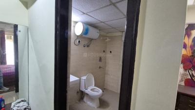 Image of 1600 Sq.ft 3 BHK Apartment / Flat for rent in Sethi Max Royal, Sector 76, Noida for Rs. 40000