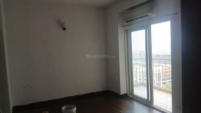Image of 1575 Sq.ft 3 BHK Apartment / Flat for sale in Mahagun Maple, Sector 50, Noida for Rs. 25500000