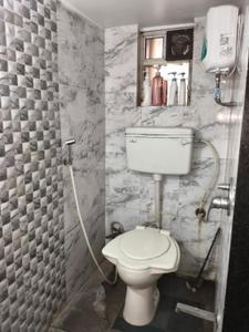 Bathroom Image of 360 Sq.ft 1 RK Independent House for rent in Gauda Bhakti Heights, Chembur Mumbai for Rs. 32500