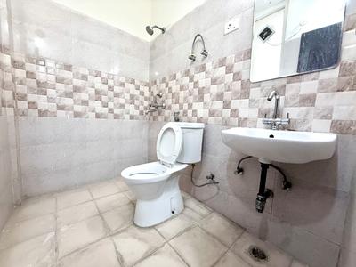 Image of 1700 Sq.ft 3.5 BHK Villa for rent in Amrapali Dream Valley, Noida Extension, Greater Noida for Rs. 29950