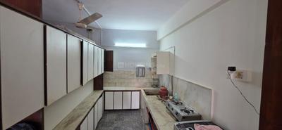 Kitchen Image of 809 Sq.ft 2 BHK Apartment / Flat for rent in Mahim Mumbai for Rs. 85000