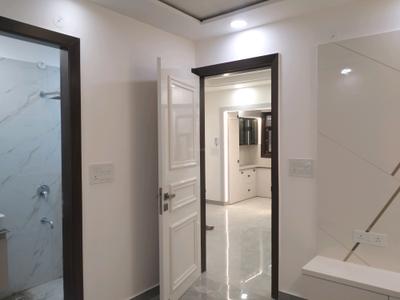 Bedroom Image of 900 Sq.ft 3 BHK Builder Floor for sale in Shahdara New Delhi for Rs. 10000000