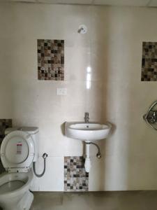 Common Bathroom Image of 1050 Sq.ft 2.5 BHK Apartment / Flat for sale in Natu Ozone Valley, Kalwa Thane for Rs. 13000000