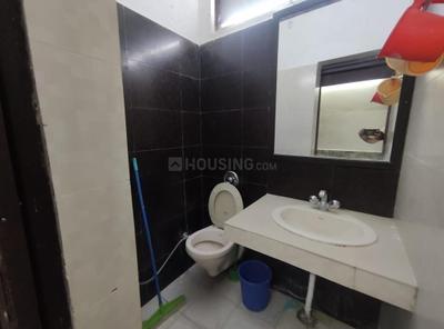 Bathroom Image of 1900 Sq.ft 5 BHK Independent House for rent in Channi Himmat Jammu for Rs. 65000