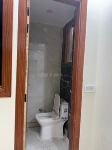 Image of 650 Sq.ft 2 BHK Builder Floor for rent in Guru Ji Homes Part 2, Dwarka Mor, New Delhi for Rs. 15000