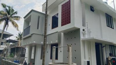Image of 1500 Sq.ft 3 BHK Independent House for sale in Guruvayur, Thrissur for Rs. 3500000