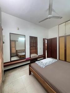 Bedroom Image of 1600 Sq.ft 4 BHK Villa for rent in Gotri Vadodara for Rs. 75000