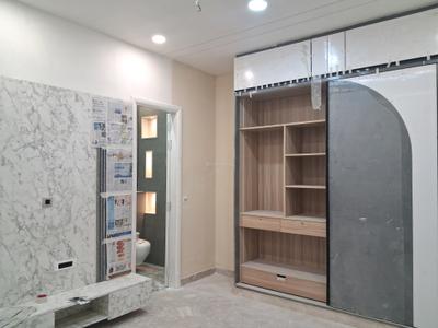 Bedroom Image of 1350 Sq.ft 3 BHK Builder Floor for sale in Mansarover Garden New Delhi for Rs. 25000000