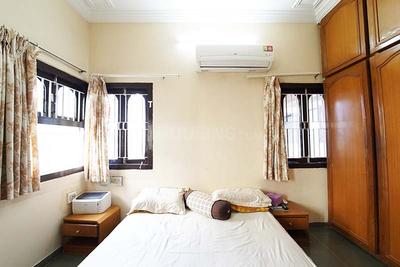 Bedroom Image of 5062 Sq.ft 5 BHK Independent House for sale in Ghatlodiya Ahmedabad for Rs. 43000000