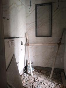 Common Bathroom Image of 1440 Sq.ft 3 BHK Builder Floor for sale in Mukherjee Nagar New Delhi for Rs. 25000000