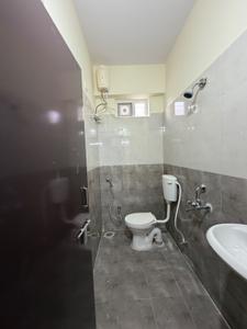 Image of 1800 Sq.ft 3 BHK Apartment / Flat for rent in Good Raghavendra Residency, Kondapur, Hyderabad for Rs. 40000