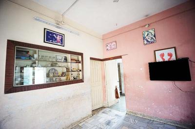 Bedroom Image of 3150 Sq.ft 5 BHK Independent House for sale in Maninagar Ahmedabad for Rs. 40000000