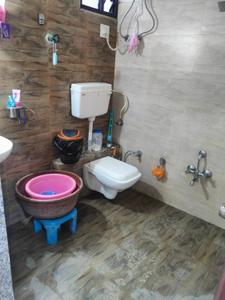 Bathroom Image of 1100 Sq.ft 2 BHK Apartment / Flat for sale in Shivam Shreeji Icon, Kudasan Gandhinagar for Rs. 5900000