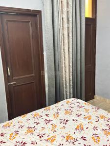Bedroom Image of 1100 Sq.ft 3 BHK Apartment / Flat for sale in Peer Muchalla Zirakpur for Rs. 6150000