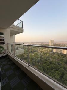Balcony Image of 2300 Sq.ft 3.5 BHK Apartment / Flat for rent in DLF One Midtown, Karampura New Delhi for Rs. 95000