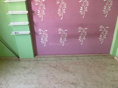 Bedroom Image of 550 Sq.ft 2 BHK Builder Floor for rent in Bharat Vihar New Delhi for Rs. 12500