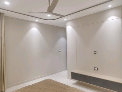 Bedroom Image of 2682 Sq.ft 4 BHK Builder Floor for sale in BPTP District, Sector 81 Faridabad for Rs. 33000000