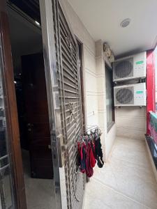 Balcony Image of 2900 Sq.ft 5 BHK Duplex for sale in Anand Vihar New Delhi for Rs. 50000000