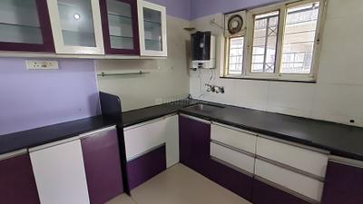 Kitchen Image of 1050 Sq.ft 2 BHK Apartment / Flat for rent in Venkatesh Venkatesh Sharvil, Dhayari Pune for Rs. 20000
