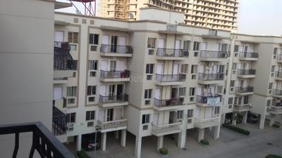 Building Image of 1200 Sq.ft 3 BHK Apartment / Flat for sale in Sare Crescent Parc Royal Greens Phase 1, Sector 92 Gurgaon for Rs. 11500000