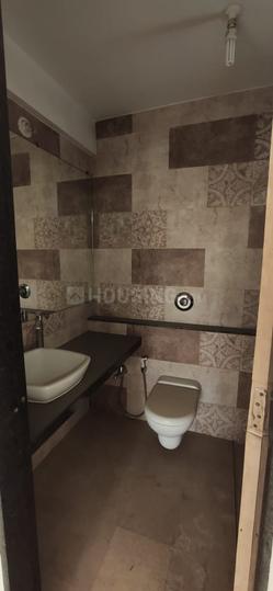 NRI COMPLEX PHASE 1 Bathroom 1