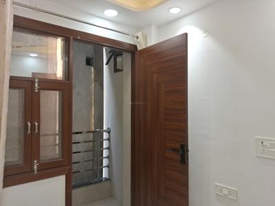 Bedroom Image of 600 Sq.ft 2 BHK Builder Floor for rent in Dwarka Mor New Delhi for Rs. 22000