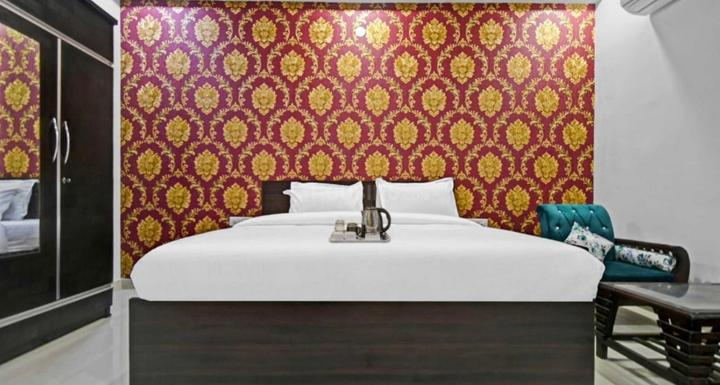Bedroom Image of Sarvika Co living PG in Mansarovar, Jaipur