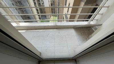 Kitchen Image of 925 Sq.ft 2 BHK Apartment / Flat for sale in Paras Tierea, Sector 137 Noida for Rs. 8000000