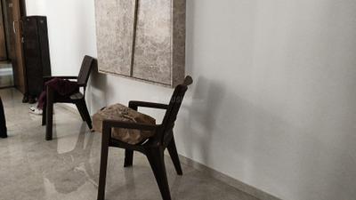 Living Room Image of 700 Sq.ft 1 BHK Apartment / Flat for sale in Lodha Amara, Kolshet Thane for Rs. 7100000