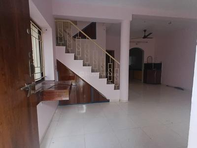 Hall Image of 1050 Sq.ft 3 BHK Independent House for rent in Akota Vadodara for Rs. 20000