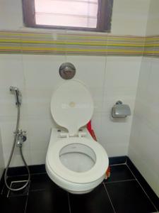 Image of 885 Sq.ft 3 BHK Apartment / Flat for sale in Udyan Complex, Andheri East, Mumbai for Rs. 20000000