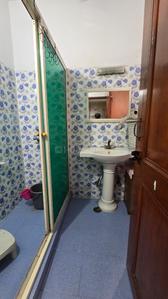 Bathroom Image of 1800 Sq.ft 5 BHK Independent House for sale in Sector 41 Noida for Rs. 56000000