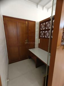 Bedroom Image of 3200 Sq.ft 4 BHK Independent House for rent in Shyamal Ahmedabad for Rs. 200000