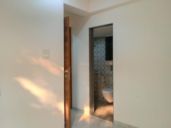 Omkar Plaza  Main Image 1