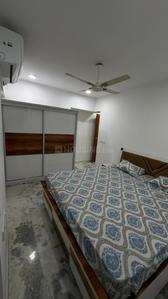 Bedroom Image of 3000 Sq.ft 3 BHK Apartment / Flat for rent in Bodakdev Ahmedabad for Rs. 75000