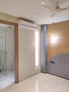 Bedroom Image of 2700 Sq.ft 4 BHK Builder Floor for sale in Paramount Luxury Floors Sushant Lok 3 B Block, Sector 57 Gurgaon for Rs. 33500000