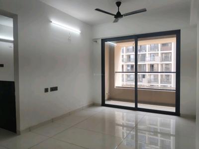 Living Room Image of 856 Sq.ft 3 BHK Apartment / Flat for rent in Arpan Status Sky, Jagatpur Ahmedabad for Rs. 28000