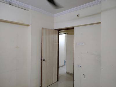 Bedroom Image of 880 Sq.ft 2 BHK Apartment / Flat for rent in Raunak Unnathi Greens by Raunak Group, Kasarvadavali Thane for Rs. 24000