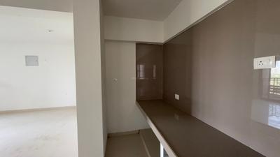 Kitchen Image of 1500 Sq.ft 3 BHK Apartment / Flat for rent in Shilp Serene, Shilaj Ahmedabad for Rs. 30000