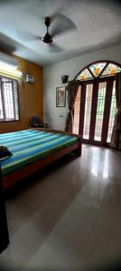 Bedroom Image of 1400 Sq.ft 2 BHK Builder Floor for sale in West Mambalam Chennai for Rs. 19500000